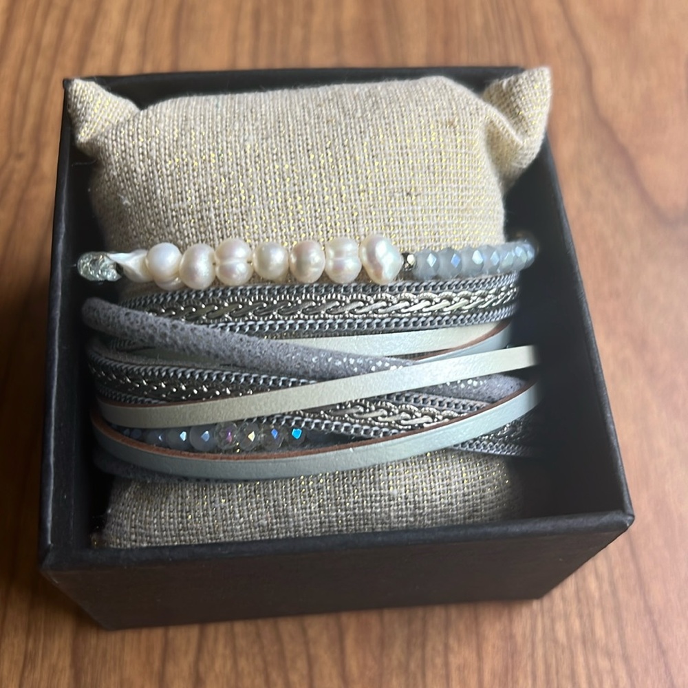 Women’s Sachi bracelet